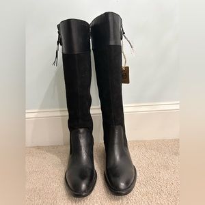 Born Women’s Uchee Black Suede and Leather Boot